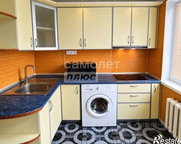 1-комн квартира улица Героев Десантников, 59,  д. 59