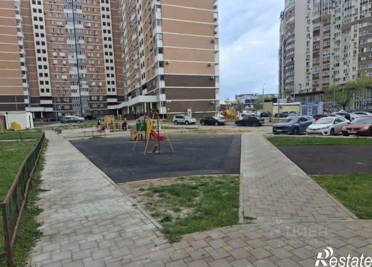 2-комн квартира Суворовская улица, 79,  д. 79