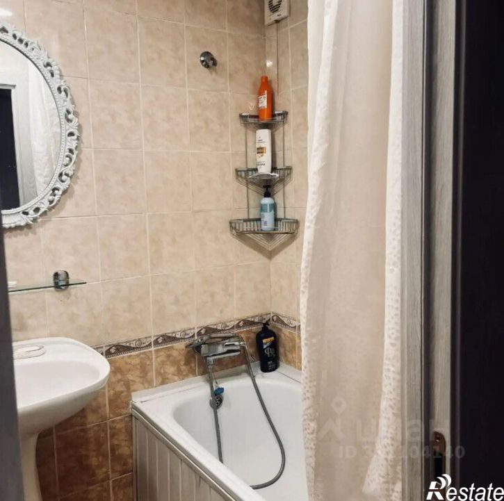 3-комн квартира ул Дзержинского, 75,  д. 75