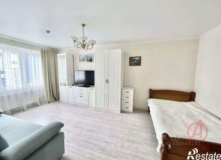 1-комн квартира улица Котанова, 1,  д. 1