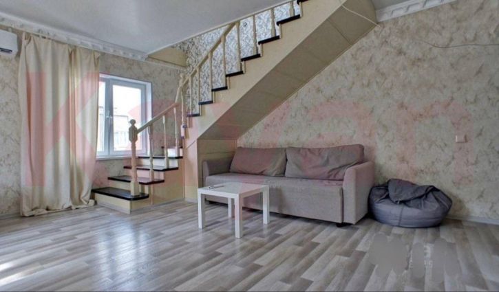 3-комн квартира Дзержинского проспект
