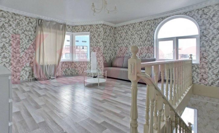 3-комн квартира Дзержинского проспект