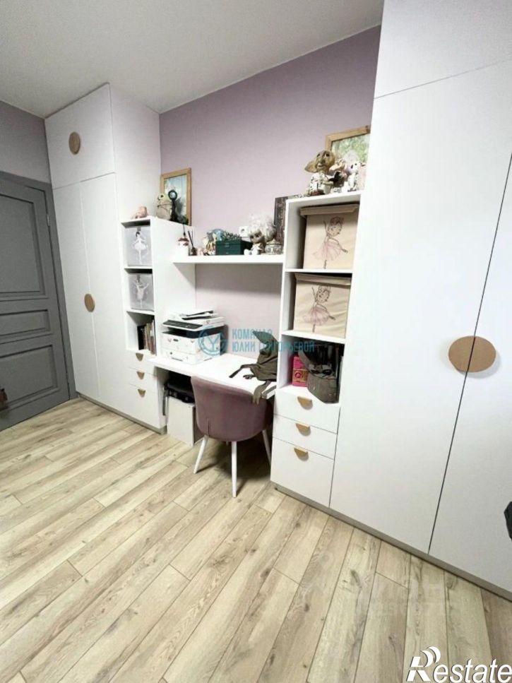 2-комн квартира ул Изумрудная, 1,  д. 1
