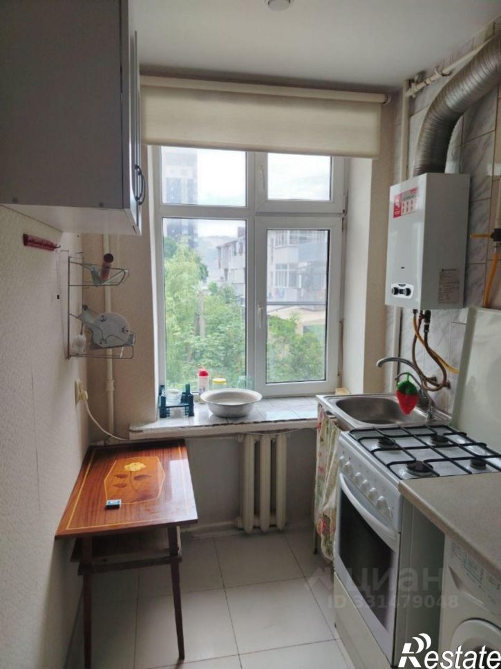 2-комн квартира улица Энгельса, 98,  д. 98