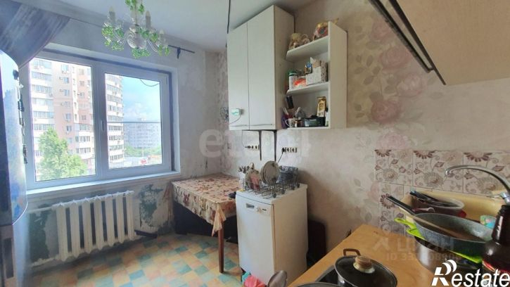 3-комн квартира ул Золотаревского, 10,  д. 10