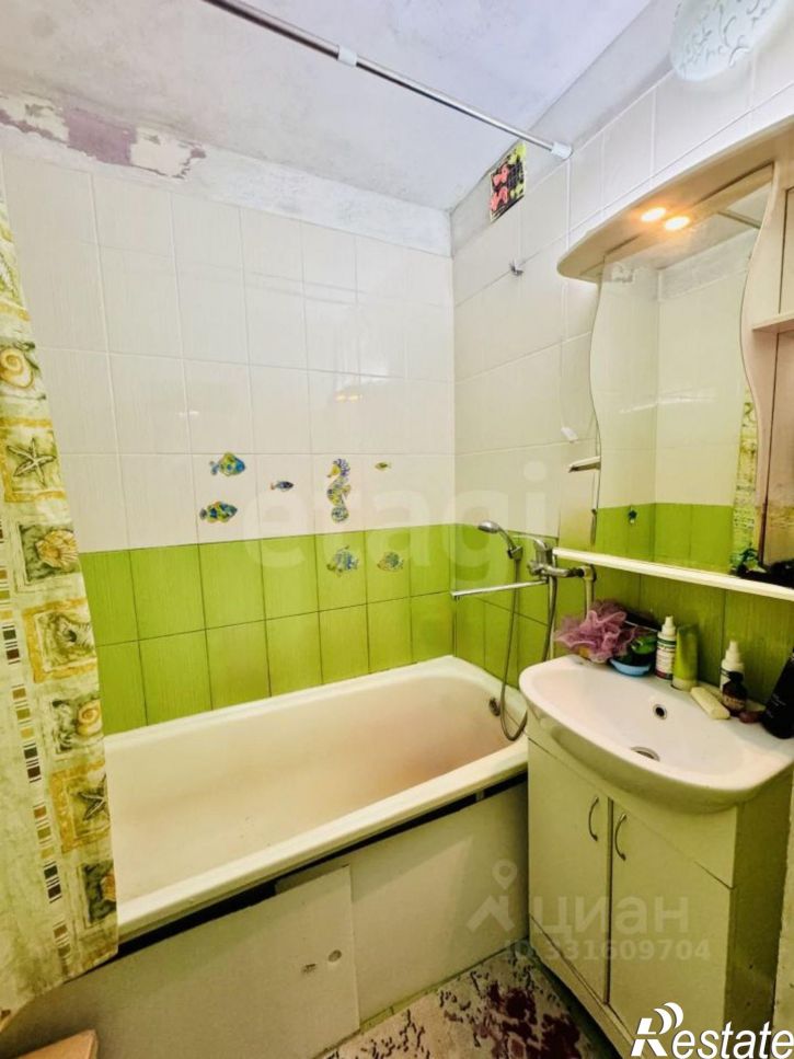 2-комн квартира ул Титан, 23,  д. 23