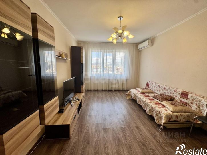 3-комн квартира улица Куникова, 52,  д. 52