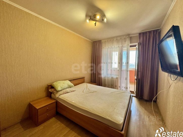 3-комн квартира улица Куникова, 52,  д. 52