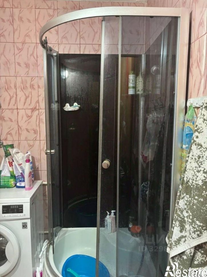 3-комн квартира наб Имени Адмирала Серебрякова, 51,  д. 51
