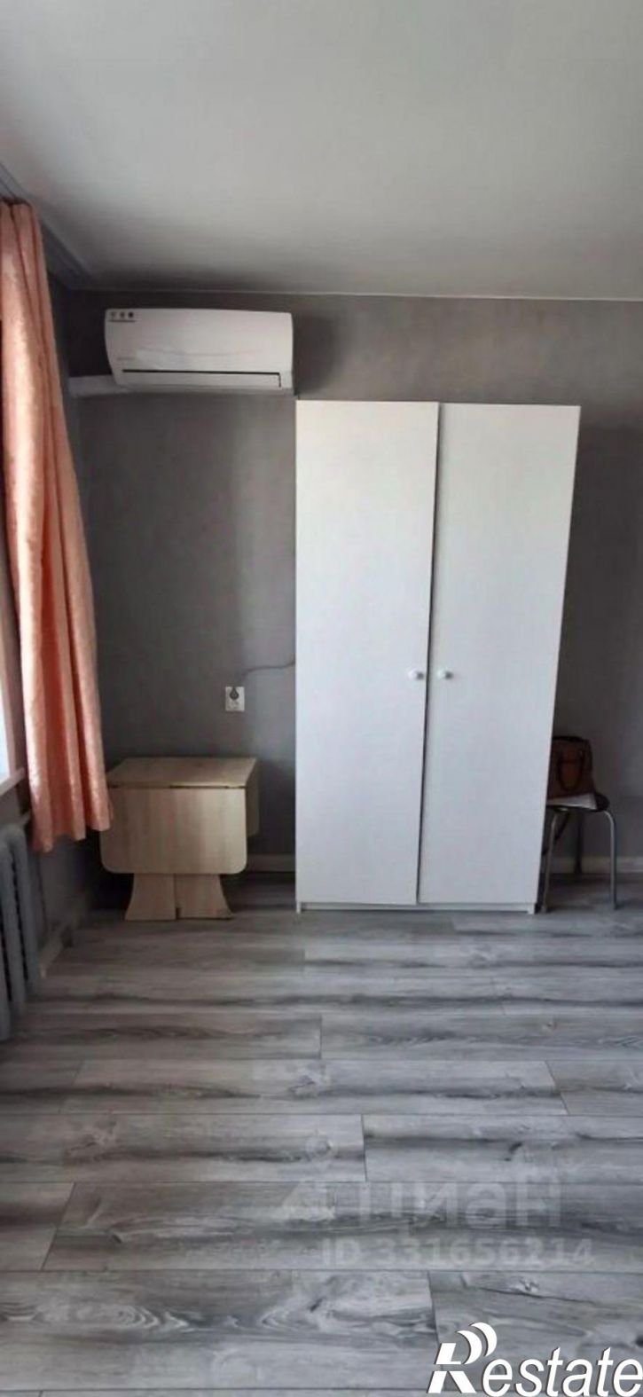 1-комн квартира ул Героев Десантников, 95,  д. 95