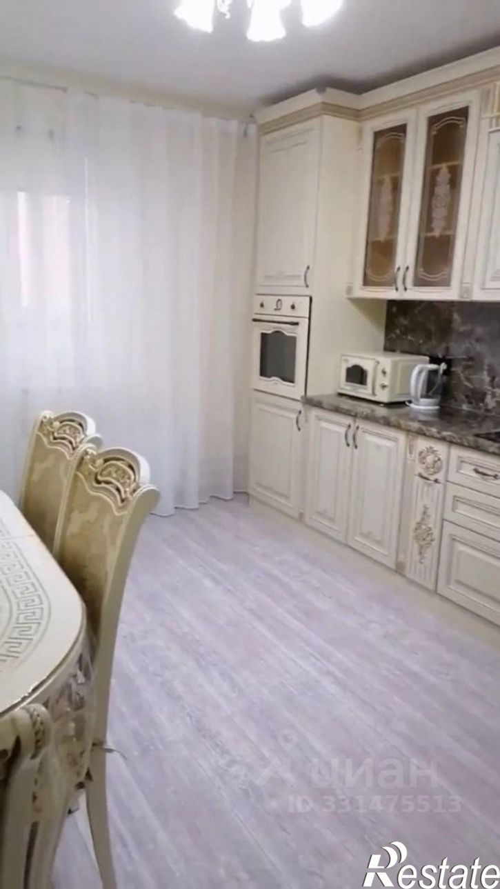2-комн квартира ул Мурата Ахеджака, 17,  д. 17