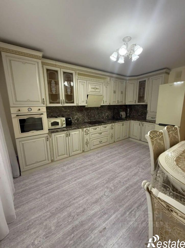 2-комн квартира ул Мурата Ахеджака, 17,  д. 17