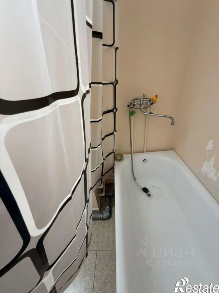 2-комн квартира ул Мурата Ахеджака, 17,  д. 17