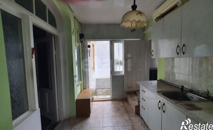 1-комн квартира ул Конституции, 23,  д. 23