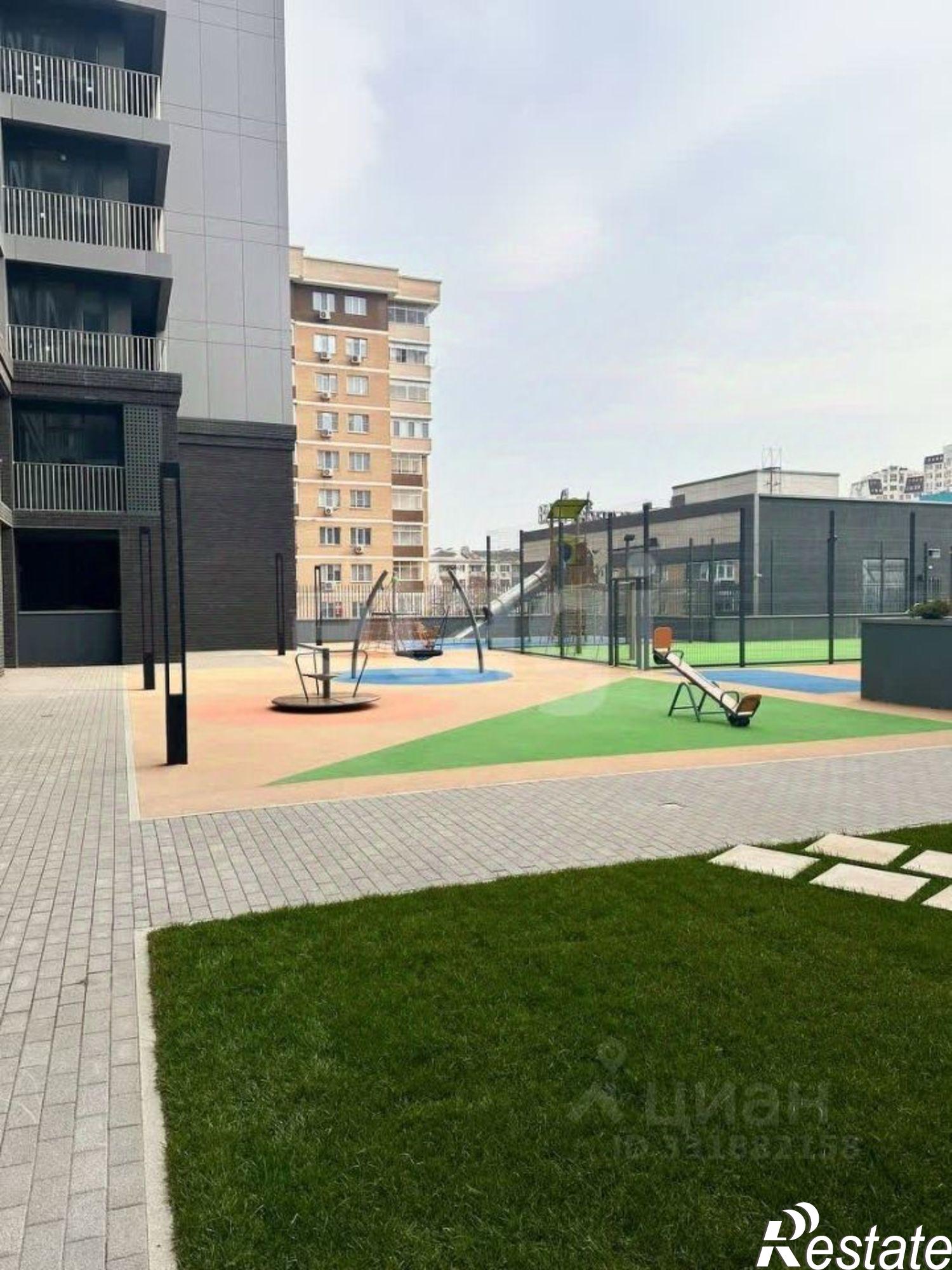 Купить гараж, место в паркинге за 3 476 840 рублей на ул Исаева, 42