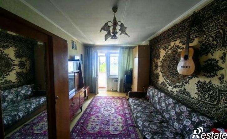 3-комн квартира ул Героев Десантников, 1,  д. 1
