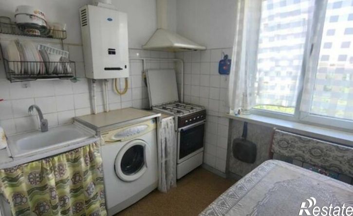 3-комн квартира ул Героев Десантников, 1,  д. 1