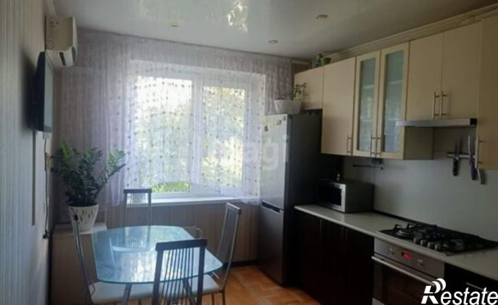3-комн квартира ул Дзержинского, 126,  д. 126