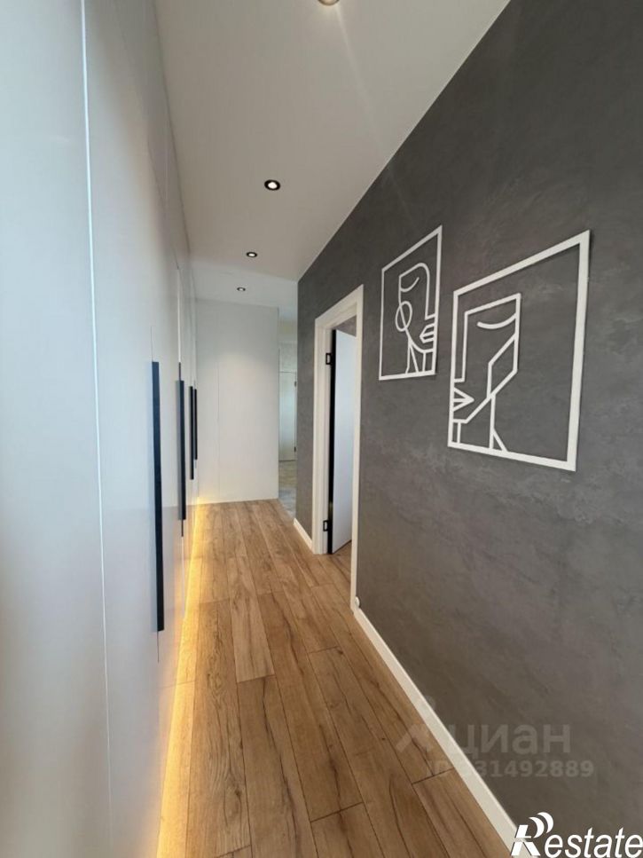 3-комн квартира ул Котанова, 2,  д. 2