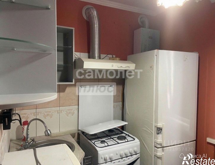 2-комн квартира ул Героев Десантников, 1,  д. 1