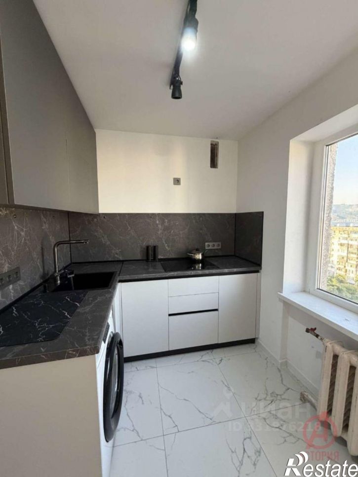 3-комн квартира ул Героев Десантников, 61А,  д. 61А