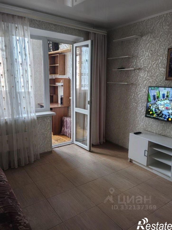 1-комн квартира пр-кт Дзержинского, 206,  д. 206