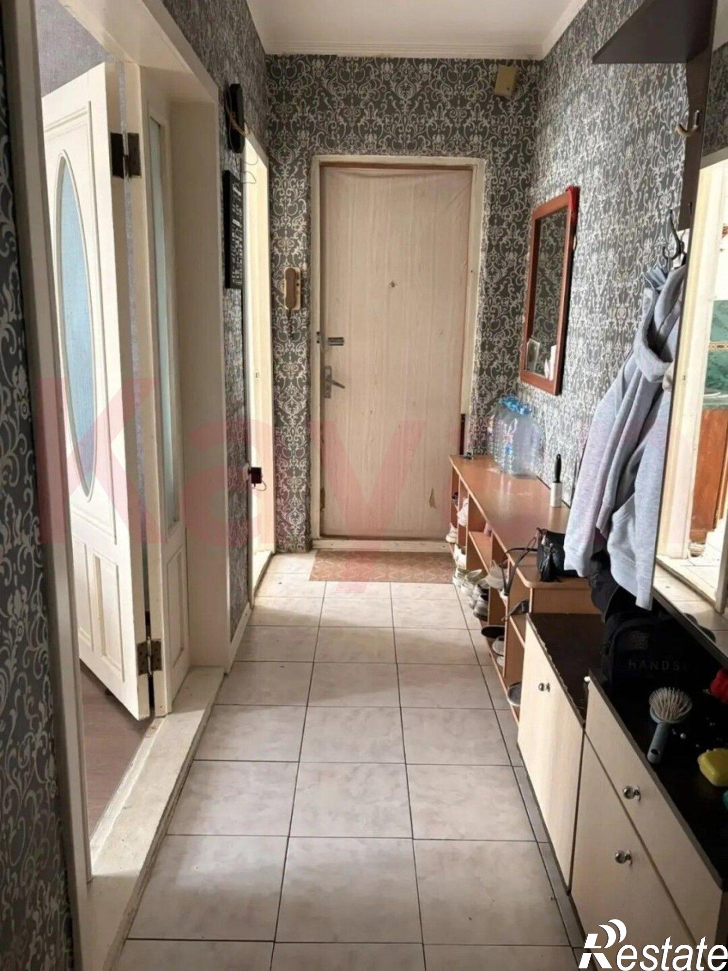 Купить квартиру за 10 000 000 рублей на Видова ул.
