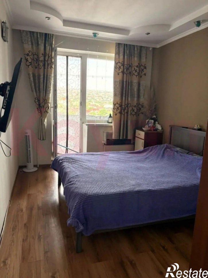 3-комн квартира Видова ул.