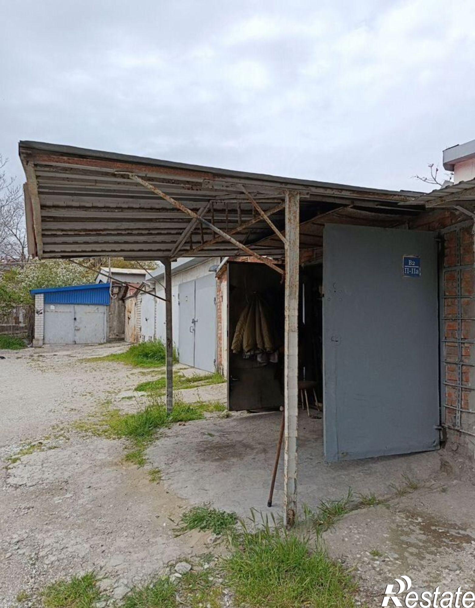 Купить гараж, место в паркинге за 1 250 010 рублей на ул Исаева, 1