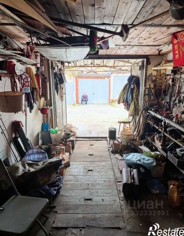 Гараж/парковка ул Исаева, 1,  д. 1