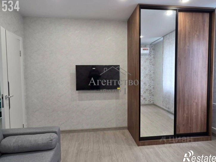 2-комн квартира наб Имени Адмирала Серебрякова, 69,  д. 69