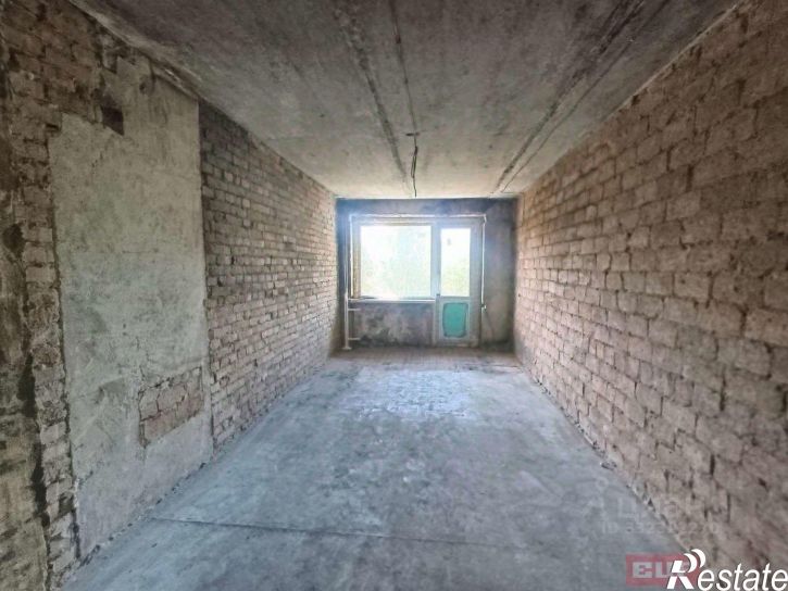 3-комн квартира ул Героев Десантников, 37,  д. 37