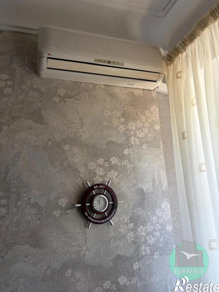 Комната муниципальное образование Новороссийск,Энгельса улица,72