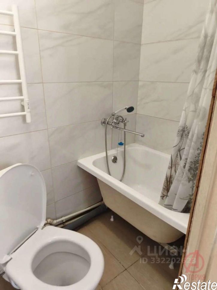 2-комн квартира ул Конституции, 17,  д. 17