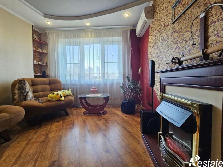 3-комн квартира ул Героев Десантников, 81,  д. 81