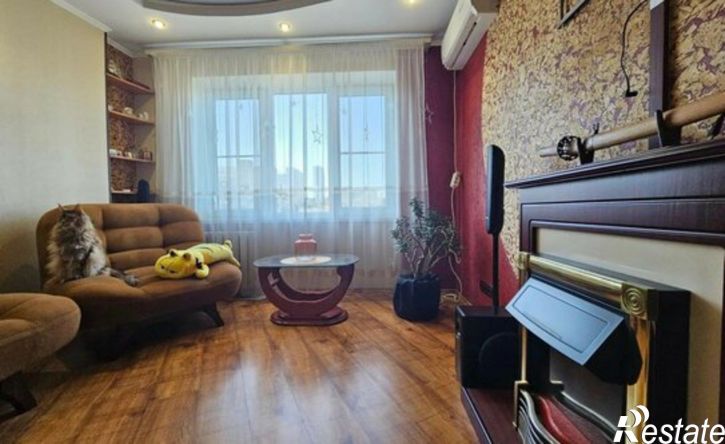 3-комн квартира ул Героев Десантников, 81,  д. 81