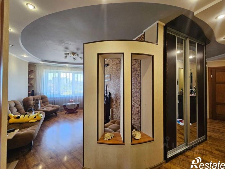3-комн квартира ул Героев Десантников, 81,  д. 81