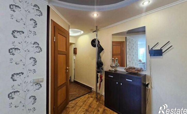3-комн квартира ул Героев Десантников, 81,  д. 81