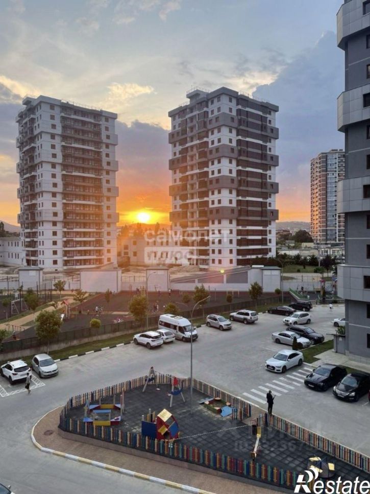 3-комн квартира пр-кт Дзержинского, 244 7,  д. 244 7,  к. 7