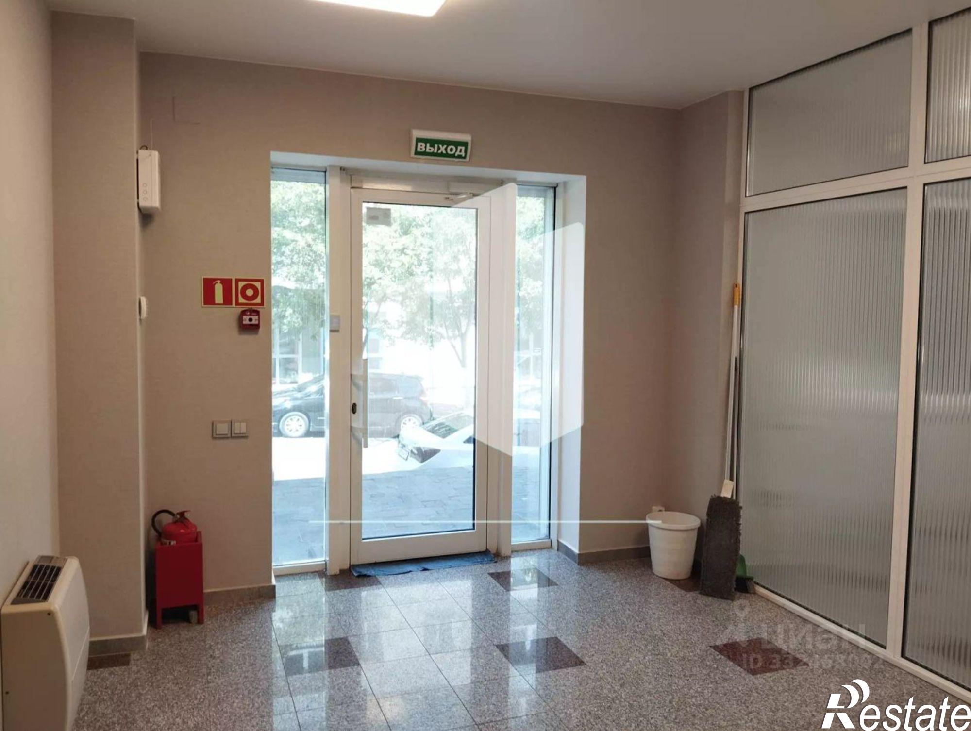 Купить офис, помещение под офис за 22 457 300 рублей на ул Губернского, 42А