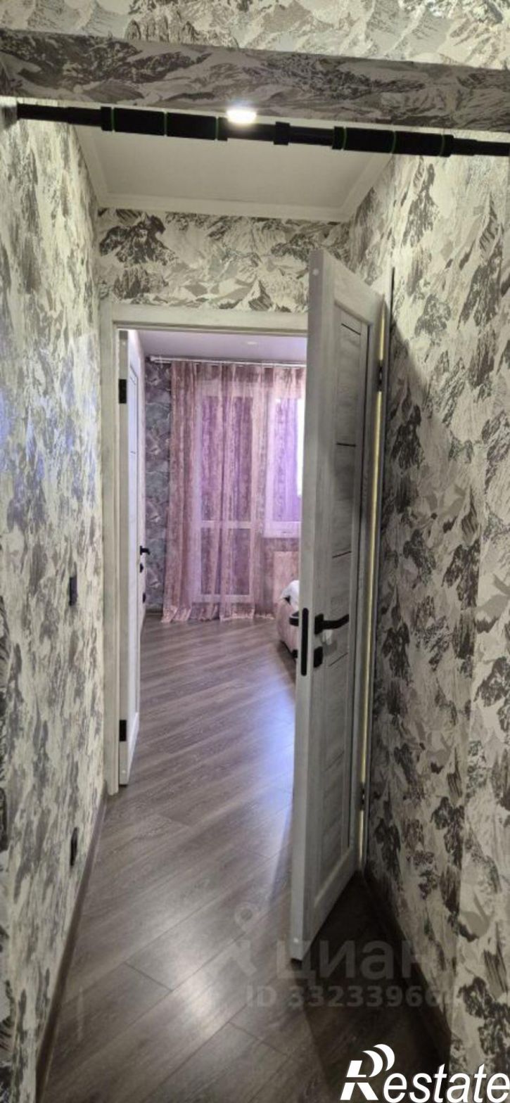 3-комн квартира ул Котанова, 1 1,  д. 1 1,  к. 1