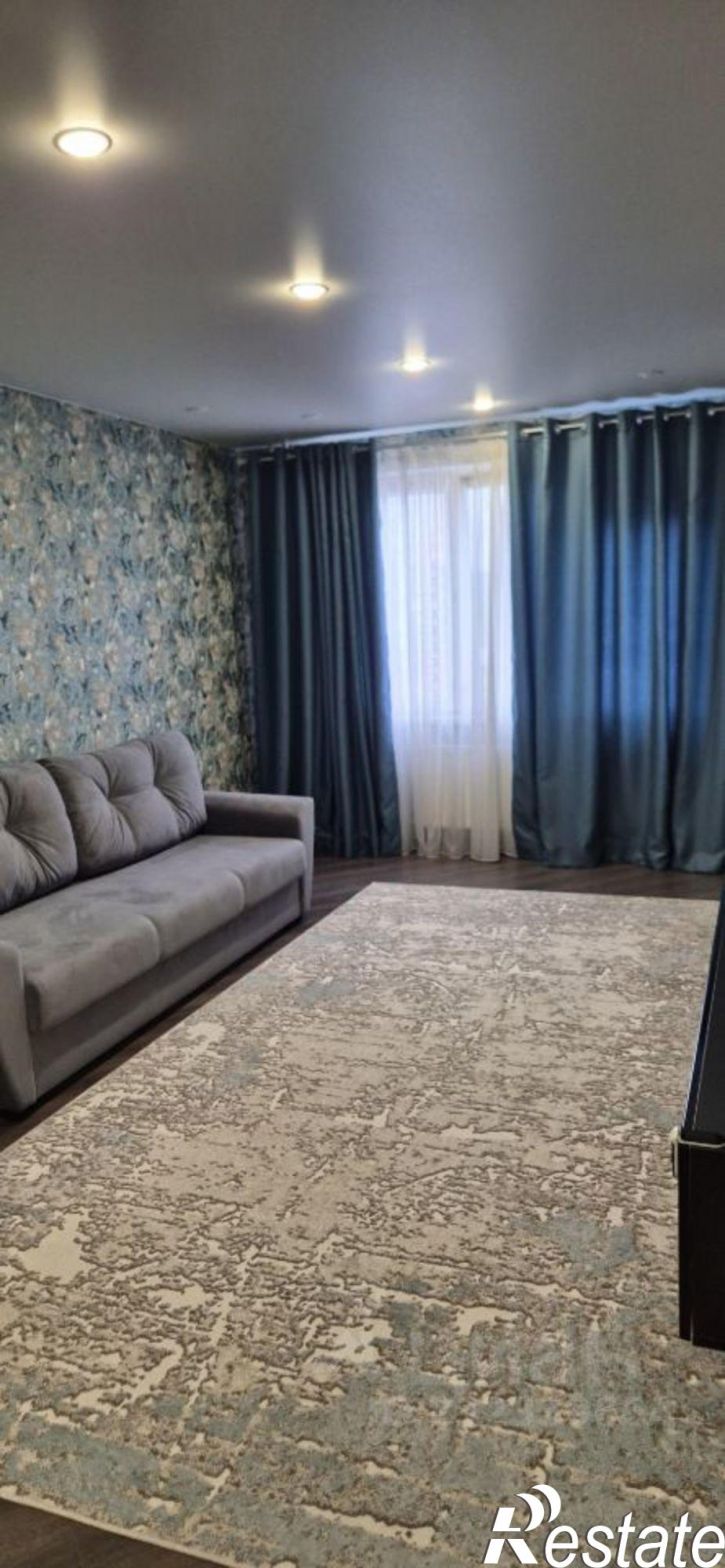 3-комн квартира ул Котанова, 1 1,  д. 1 1,  к. 1