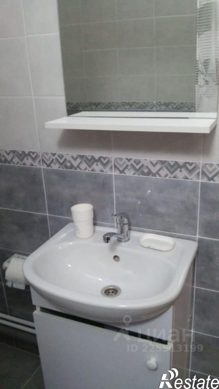 1-комн квартира ул Видова, 121А 8,  д. 121А 8,  к. 8
