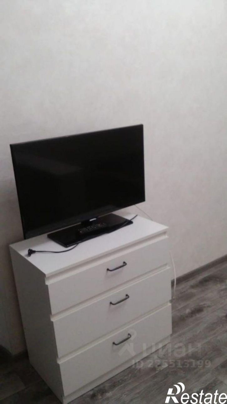 1-комн квартира ул Видова, 121А 8,  д. 121А 8,  к. 8