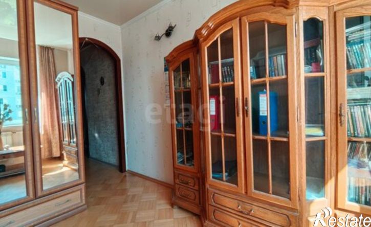3-комн квартира ул Дзержинского, 130,  д. 130