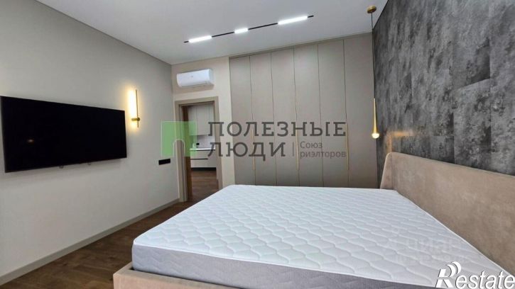 2-комн квартира ул Исаева, 42,  д. 42