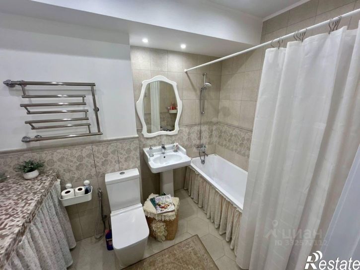 2-комн квартира ул Видова, 121А 8,  д. 121А 8,  к. 8