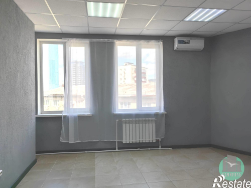 Продажа офиса Черняховского улица,15