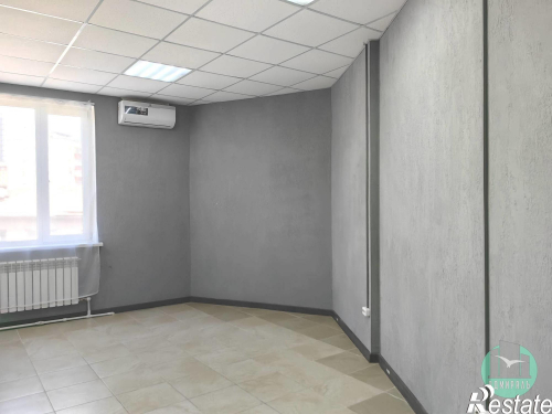 Продажа офиса Черняховского улица,15