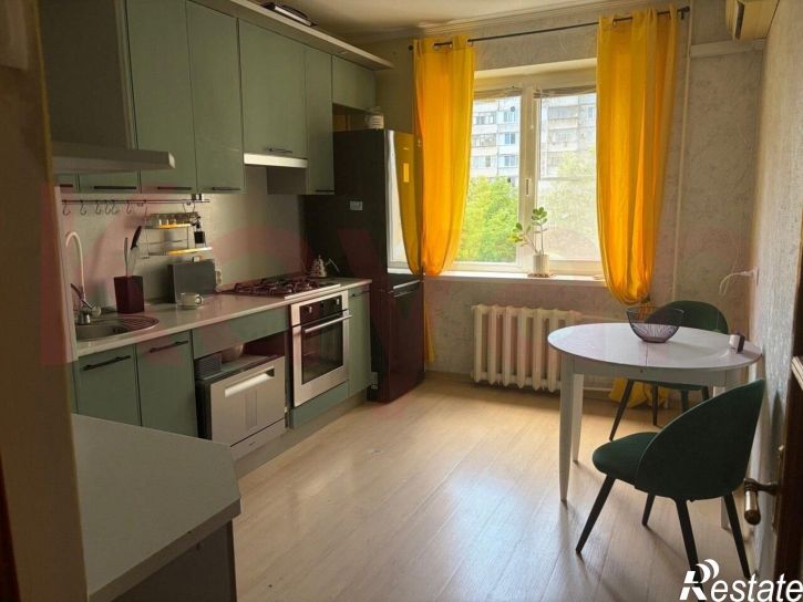 3-комн квартира Южная ул.